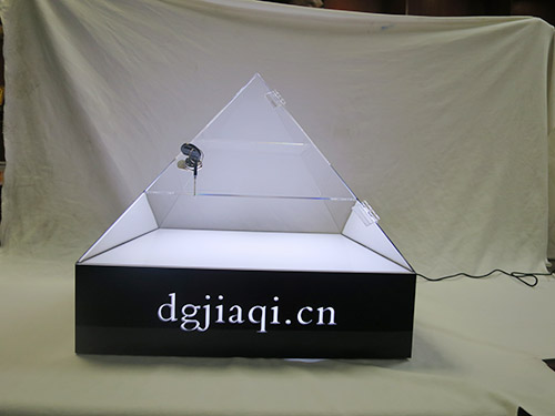 金字塔珠宝展示架
